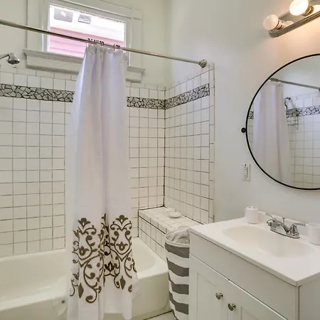 Holiday home Near Fair Grounds And Park! *