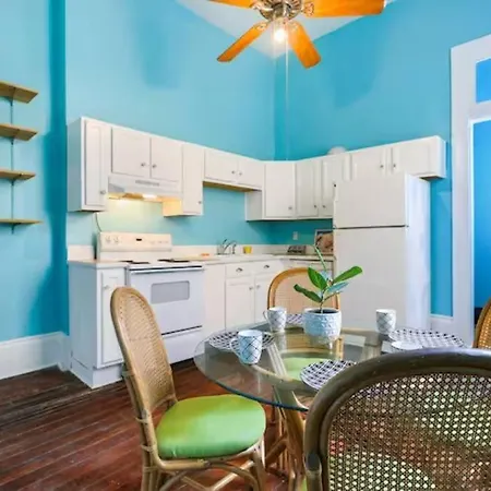 French Quarter Charm: St Philip St Historic Haven 1515 New Orleans