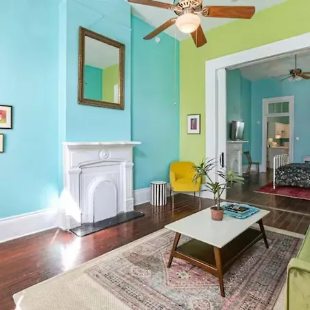 French Quarter Charm: St Philip St Historic Haven 1515 New Orleans