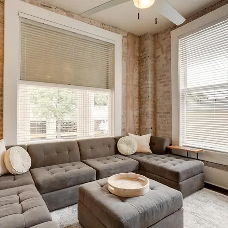 Apartment Spacious Downtown Vacation *