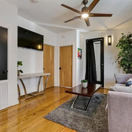Villa Ivory 2 Bedroom New Orleans