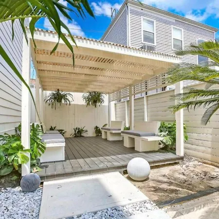 Villa Ivory 2 Bedroom New Orleans