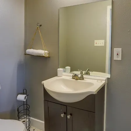 Holiday home About 2 Mi To French Quarter Pet-friendly Nola New Orleans