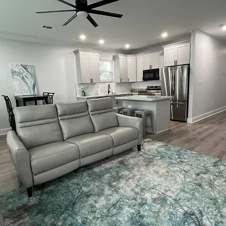 Bywater St Claude Area With Charm! 3 Miles From The French Quarter Apartment *