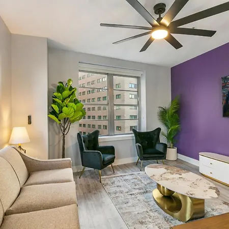 Apartment 4bd Oasis - Steps To French Quarter *