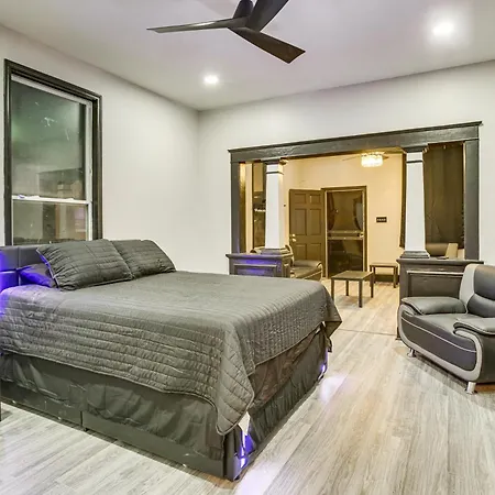 Holiday home 2 Mi To Bourbon St: Walkable Nola Duplex New Orleans