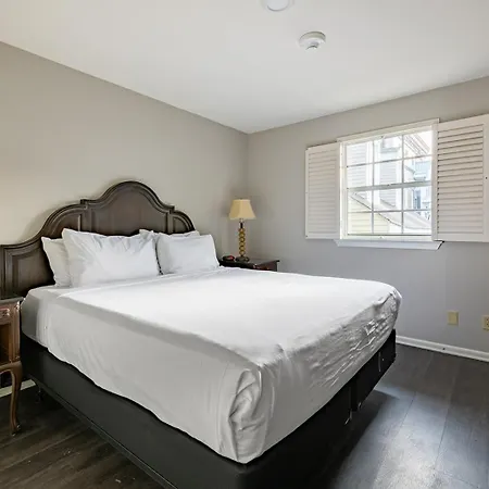 French Quarter Hotel