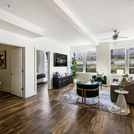 Apartment Festive 4br In The Heart Of Nola New Orleans