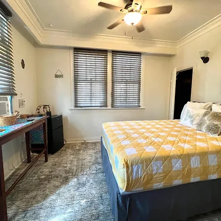 The Barracks House Of Joy Homestay *