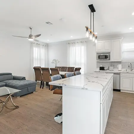 New 3-bed Luxury House *