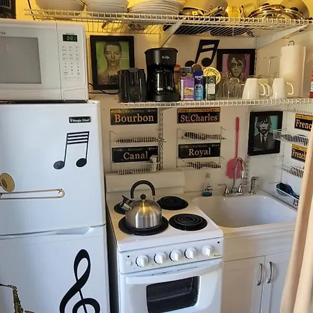 Jazzy Studio In A Great Location * New Orleans