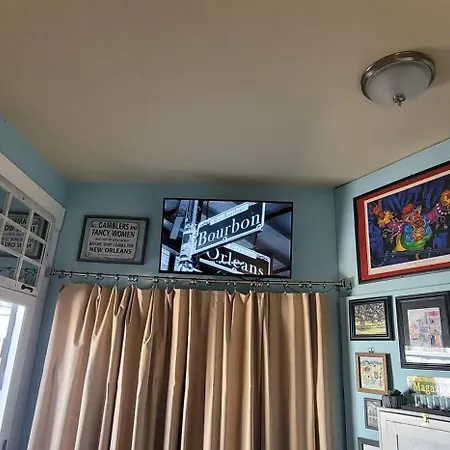 Jazzy Studio In A Great Location * New Orleans