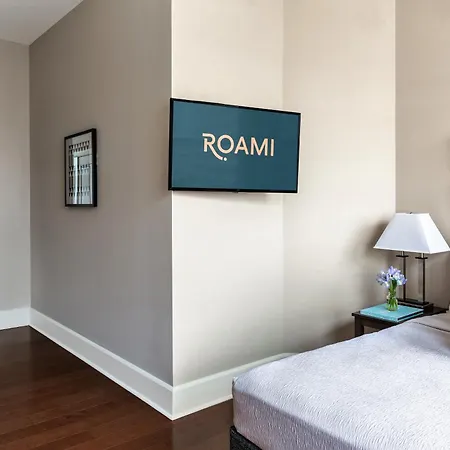 Apartment Roami At Hibernia Tower New Orleans