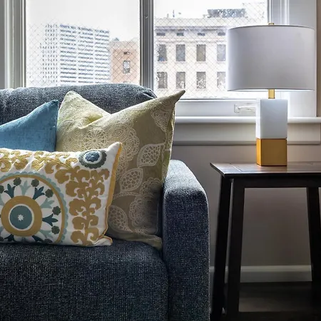 Apartment Roami At Hibernia Tower *