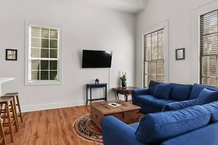 Apartment Timeless Elegance Historic Nola Haven 2bd New Orleans