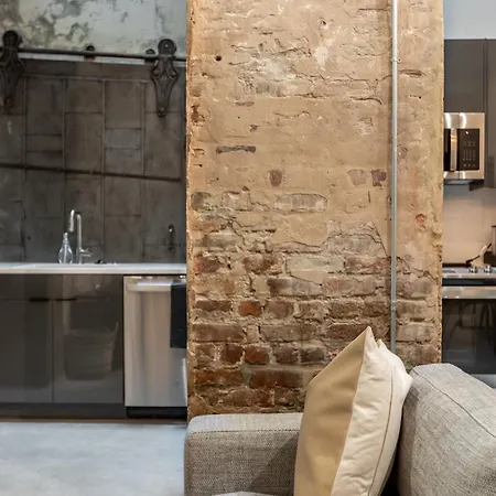 Ironworks Building - 3 Bedroom 2 Bath *