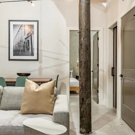 Ironworks Building - 3 Bedroom 2 Bath Apartment *