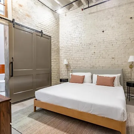 Ironworks Building - 3 Bedroom 2 Bath Apartment