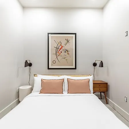 Ironworks Building - 3 Bedroom 2 Bath New Orleans