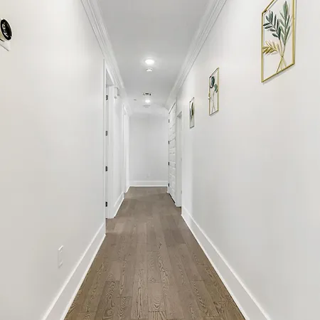 New 4 Bed Luxury House W/private Heated Pool New Orleans