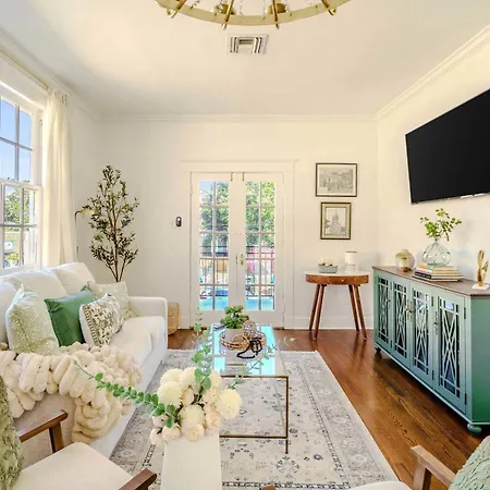 Serene 4 Bedroom Near French Quarter With Wi-fi And Parking New Orleans