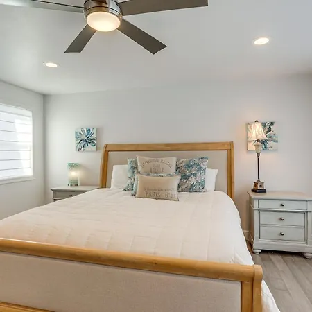 Waterfront Nola Gem W/ Boat Dock & Lift * New Orleans