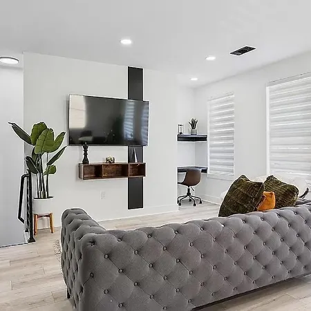 Quiet And Cozy