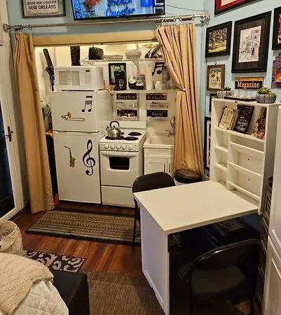 Apartment Jazzy Studio In A Great Location New Orleans
