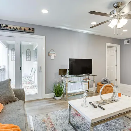 Apartment With Pool, 7 Mi To French Quarters