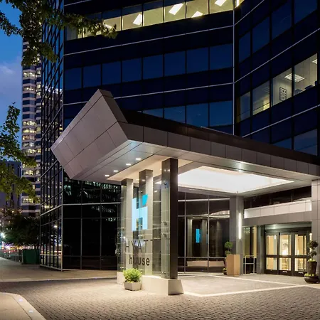 Hyatt House Downtown 3*