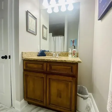 Midcity Charm Apartment *