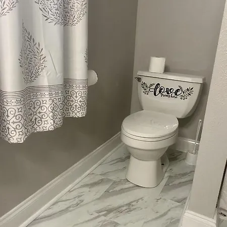 Midcity Charm Apartment New Orleans