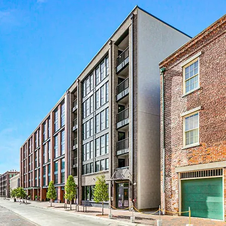Apartment The Pelican By Hosteeva New Orleans