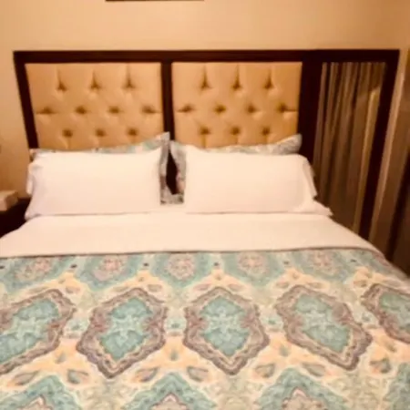 Cozy 3bdr 2bth 1st Floor Unit