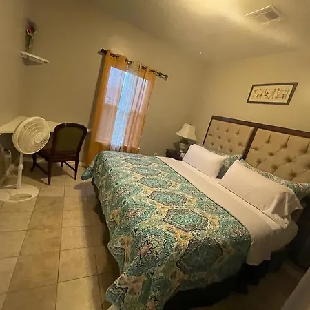 Apartment Cozy 3bdr 2bth 1st Floor Unit New Orleans
