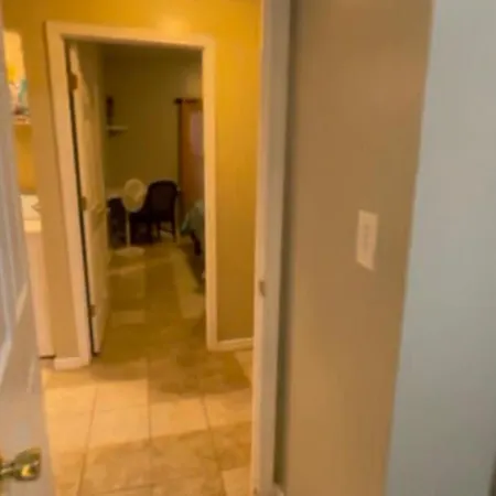 Cozy 3bdr 2bth 1st Floor Unit