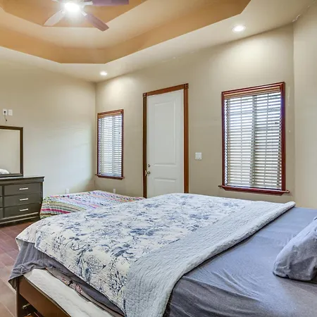 Easy Dtwn Nola Commute! Elegant W/ Yard *