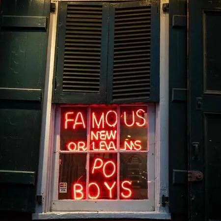 Apartment Carnival - Luxury Apt In Nola New Orleans