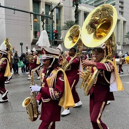 Carnival - Luxury Apt In Nola *