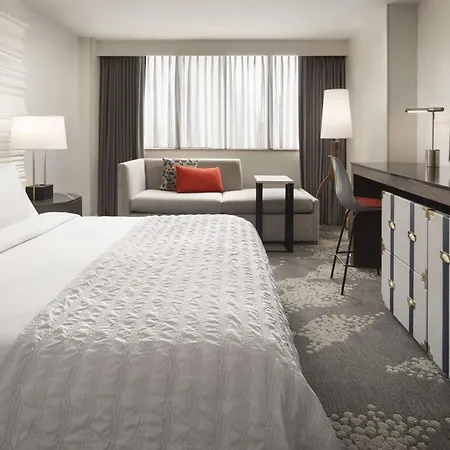 Le Meridien Hotel