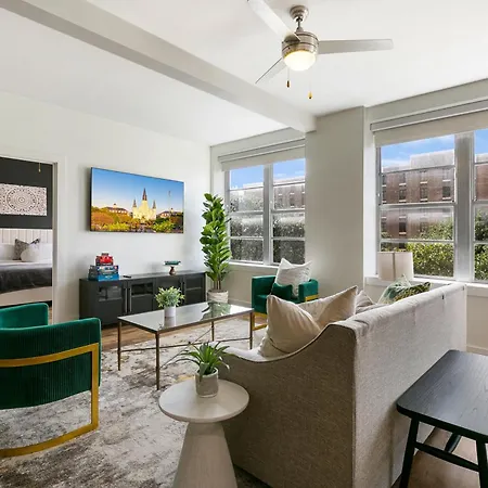 Apartment Festive 4br In The Heart Of Nola *