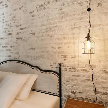 Apartment Festive 4br In The Heart Of Nola