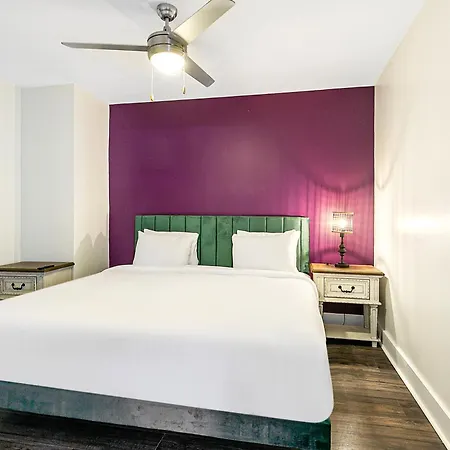 Gorgeous 4br Luxury Steps To French Quarter *