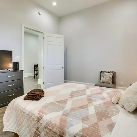 2 Mi To French Quarter: Walkable Nola Holiday home