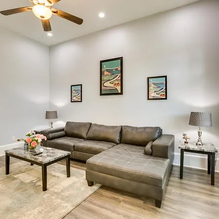 Holiday home 2 Mi To French Quarter: Walkable Nola New Orleans