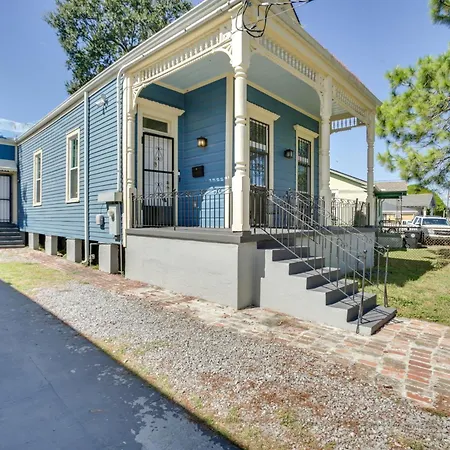 Holiday home 2 Mi To French Quarter: Walkable Nola *