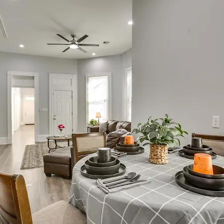2 Mi To French Quarter: Walkable Nola