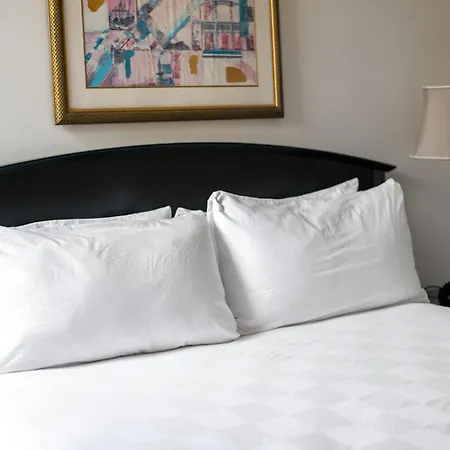 Hotel Historic Streetcar 2*
