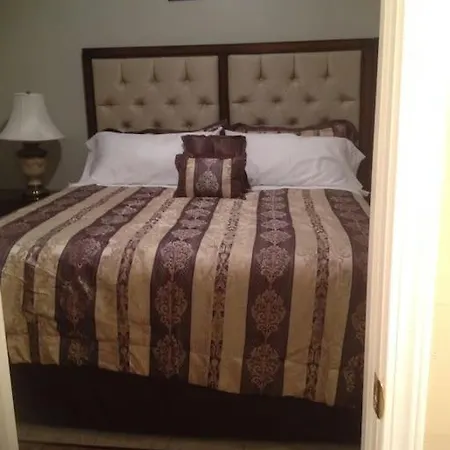 Cozy 3bdr 2bth 1st Floor Unit New Orleans