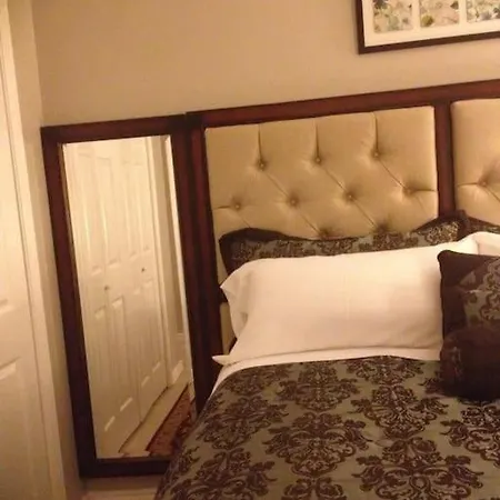 Cozy 3bdr 2bth 1st Floor Unit